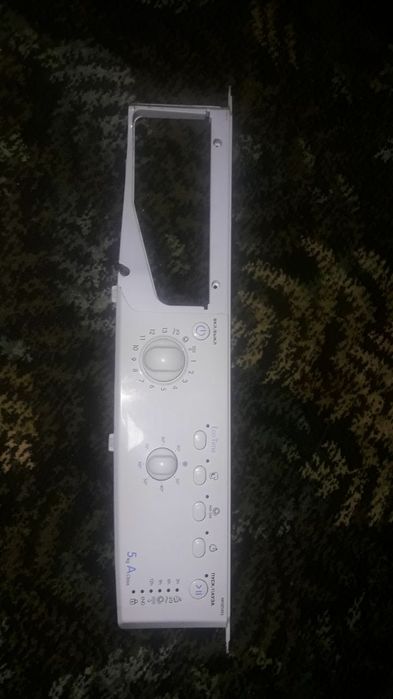 Передняя панель модуля управления  Indesit IWSB 5093