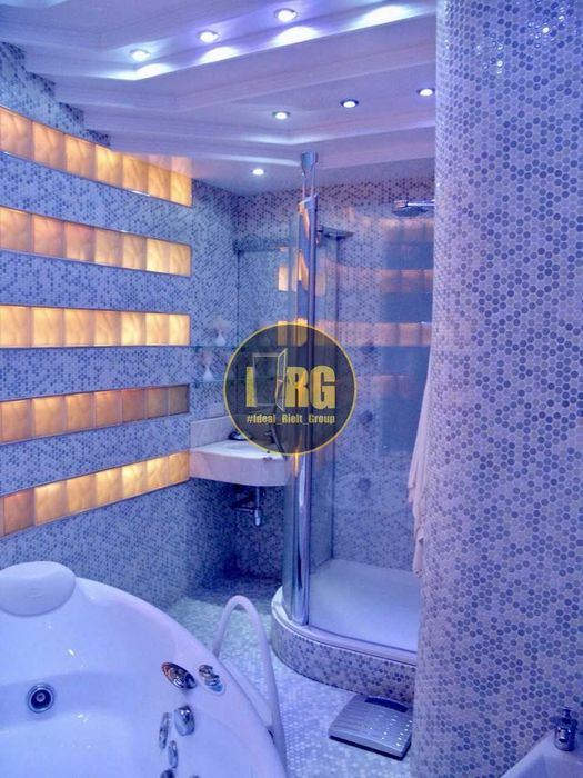 3К, 120м2, Левандовськог 5, Арсенальна,  Печерськ, Автономне опалення