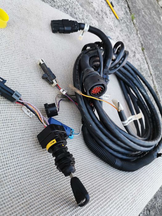 Manetka Mercury Mariner