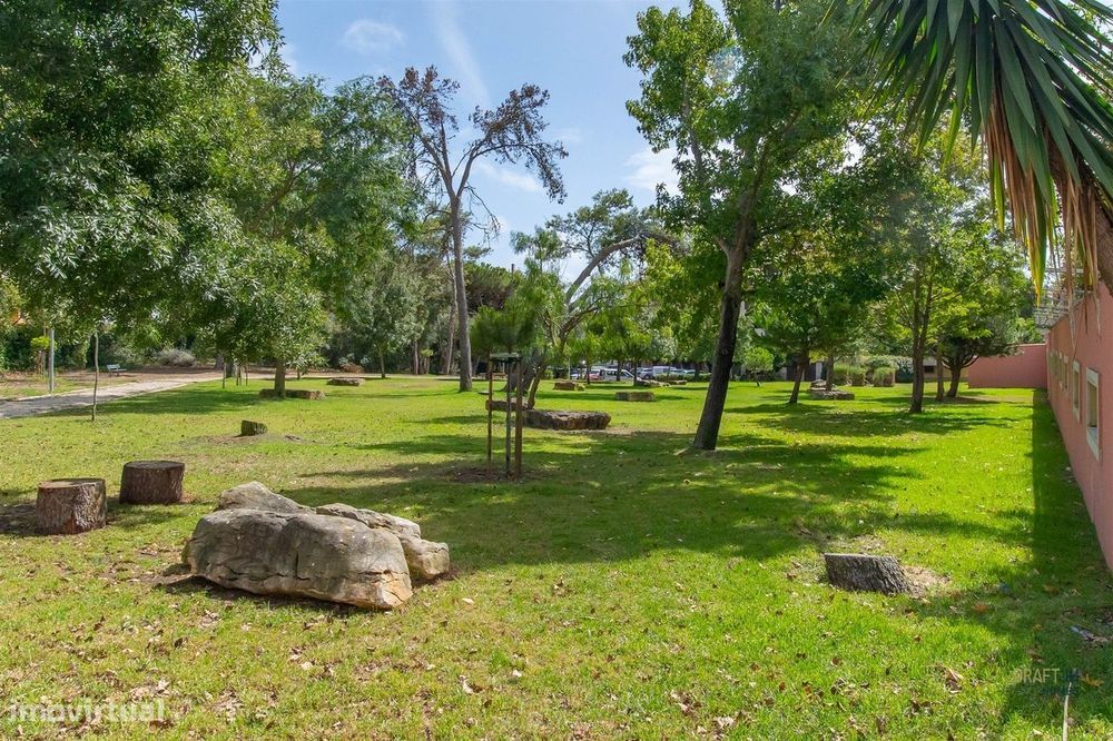 Apartamento T2 com Garagem | Costa da Guia, Cascais