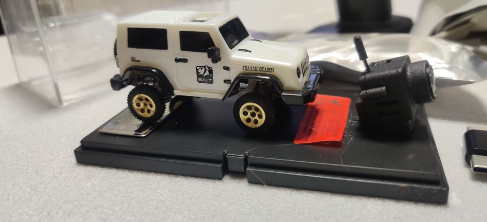 SNT Sniclo Off-Road FPV car