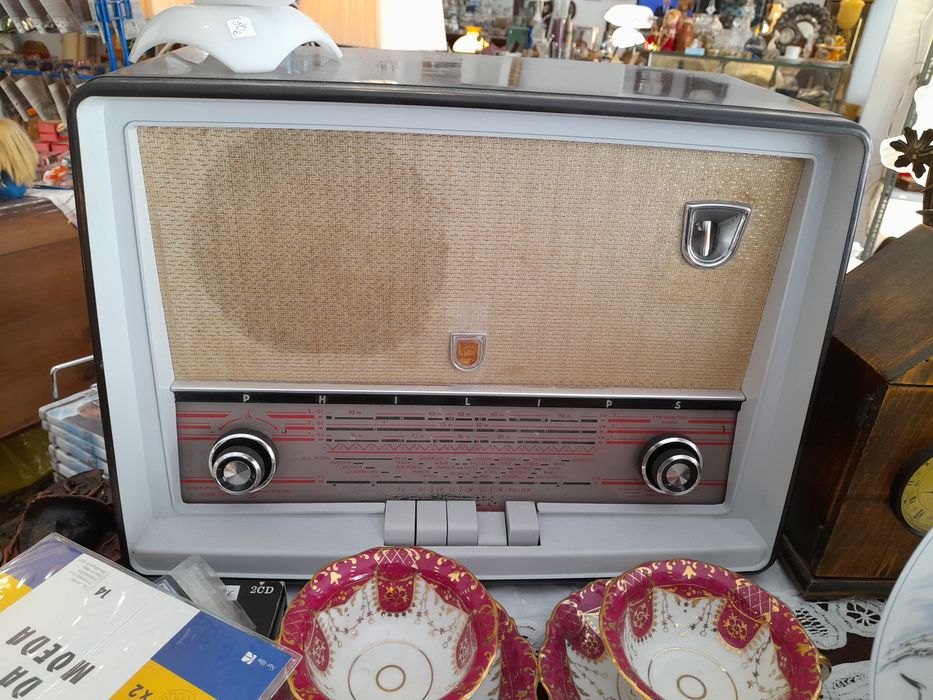 Rádio de válvulas Philips funciona antigo, original- placa digital