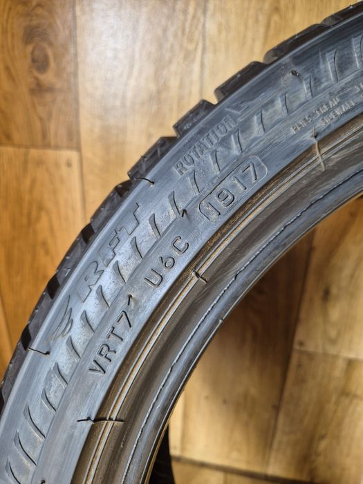 225/40/18 Bridgestone Para zima Demo Pomagazynowe RunFlat SSR RSC RFT