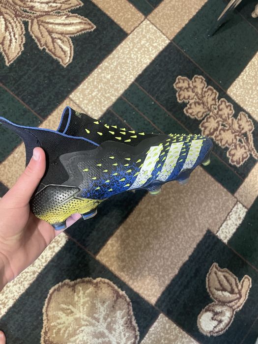 Бутси Adidas Predator