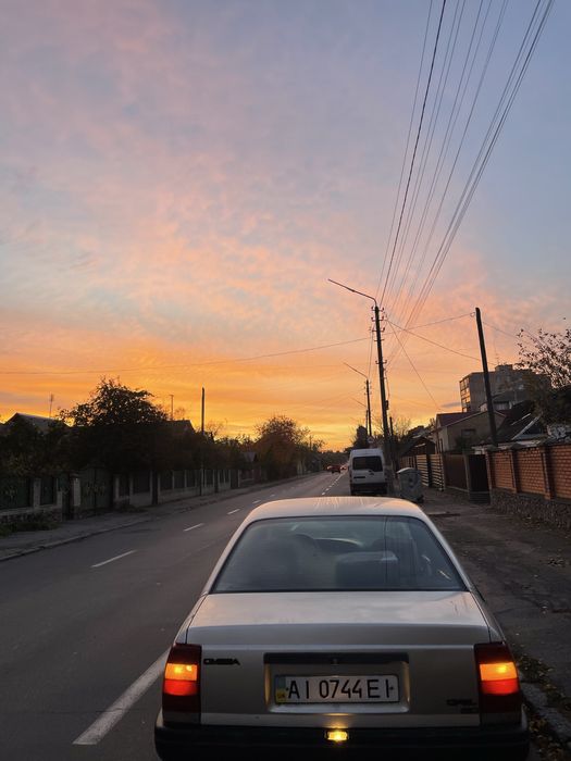 Opel omega A . Опель омега А