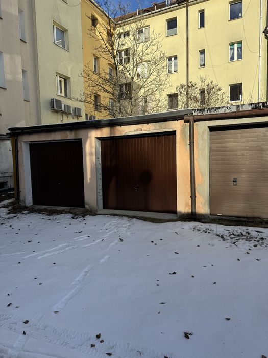 Garaż w ścisłym centrum Opola