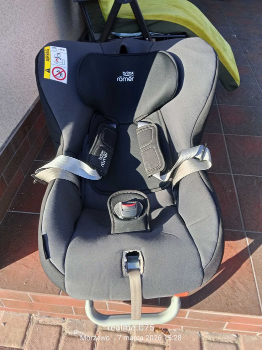 Fotelik stan idealny