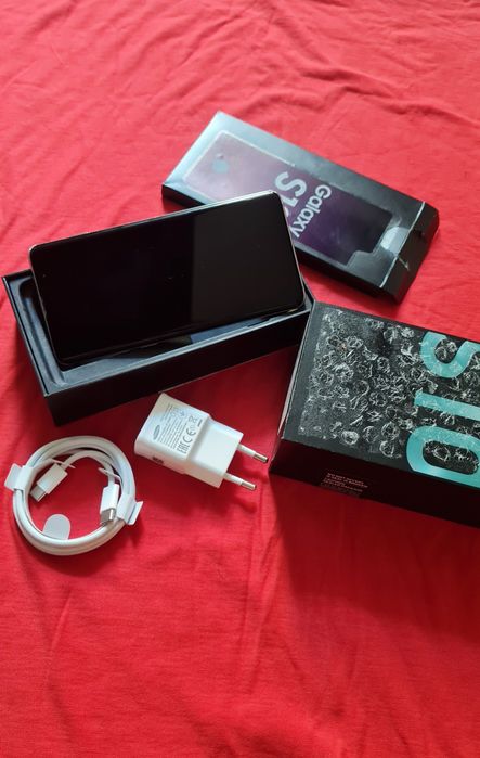 Samsung Galaxy S10 8/128 .