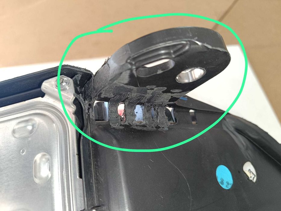 Otica Esquerda Peugeot 308 III Led | 123863