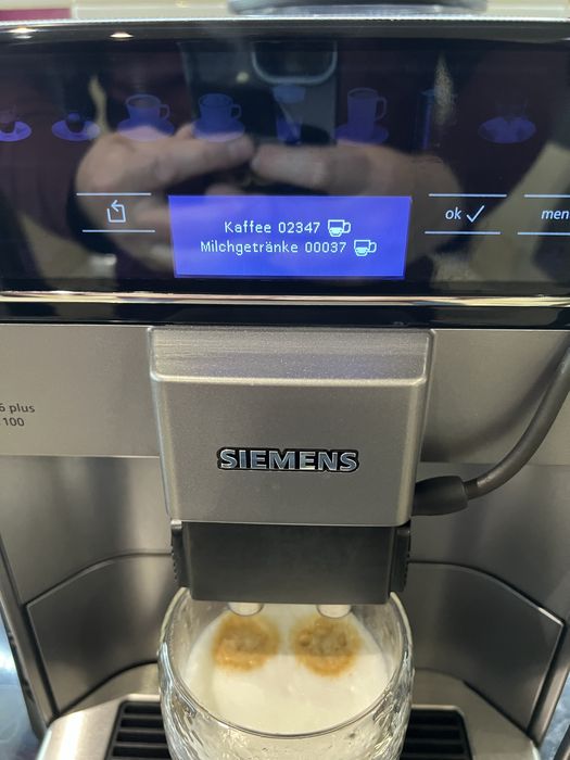 Кавоварка Siemens EQ6