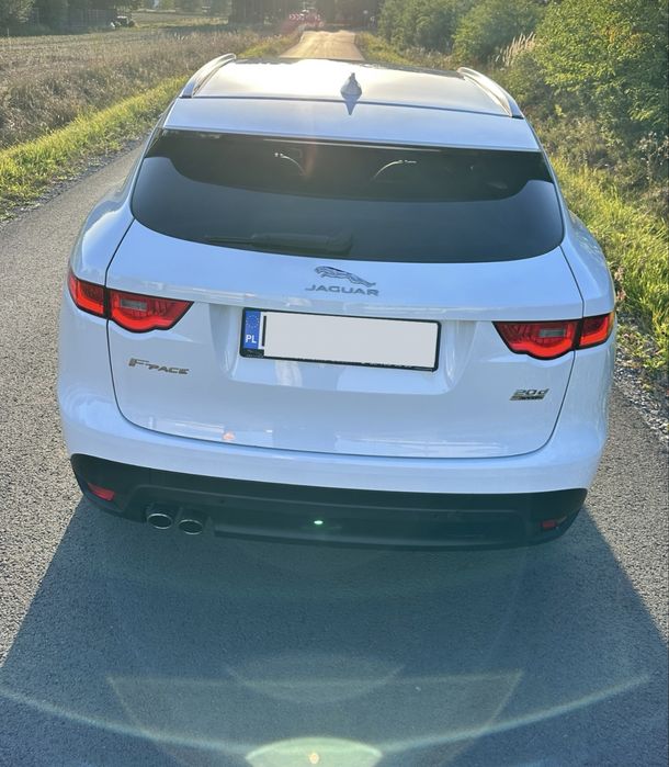 Jaguar F-PACE 2.0