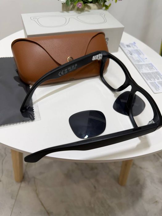 Smart Glasses з камерою