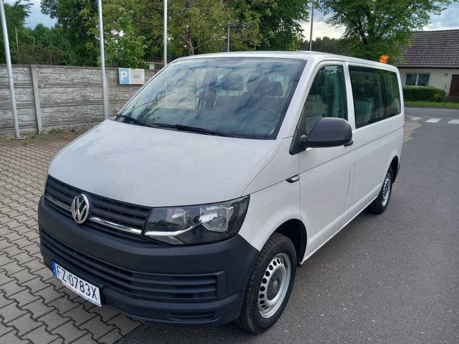 VW T6 Transporter 9 osób