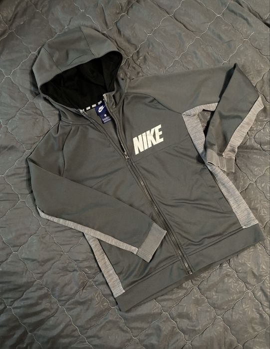 Фірмова зіп олімпійка світшот  від nike 152