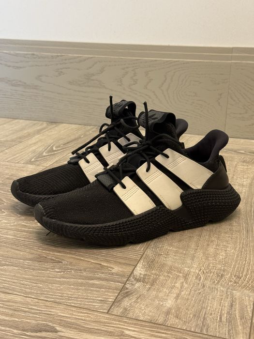 Кросівки Adidas Prophere (45)