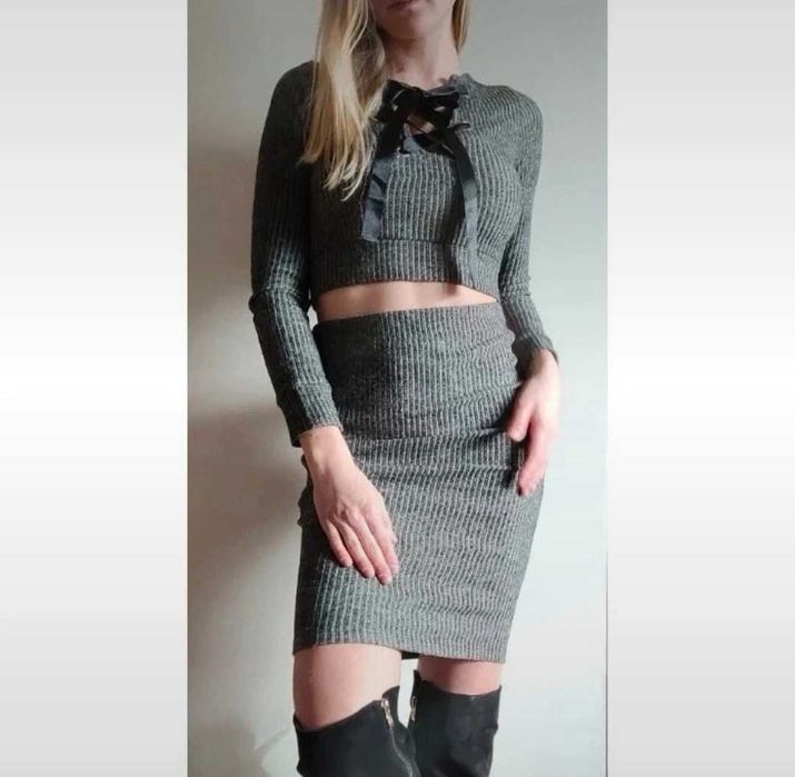 Szary prążkowany komplet (bawełna)