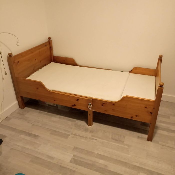 Łóżko rozsuwane Ikea  LEKSVIK