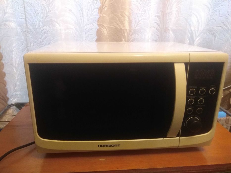 Микроволновка HORIZONT 23MW800 с грилем