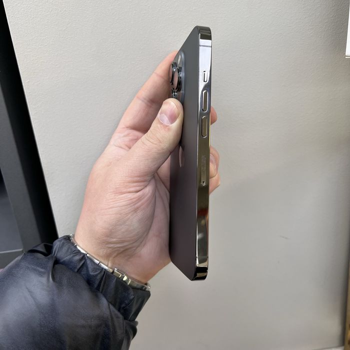 iPhone 13 Pro 128GB Graphite Как новый 100% Акб