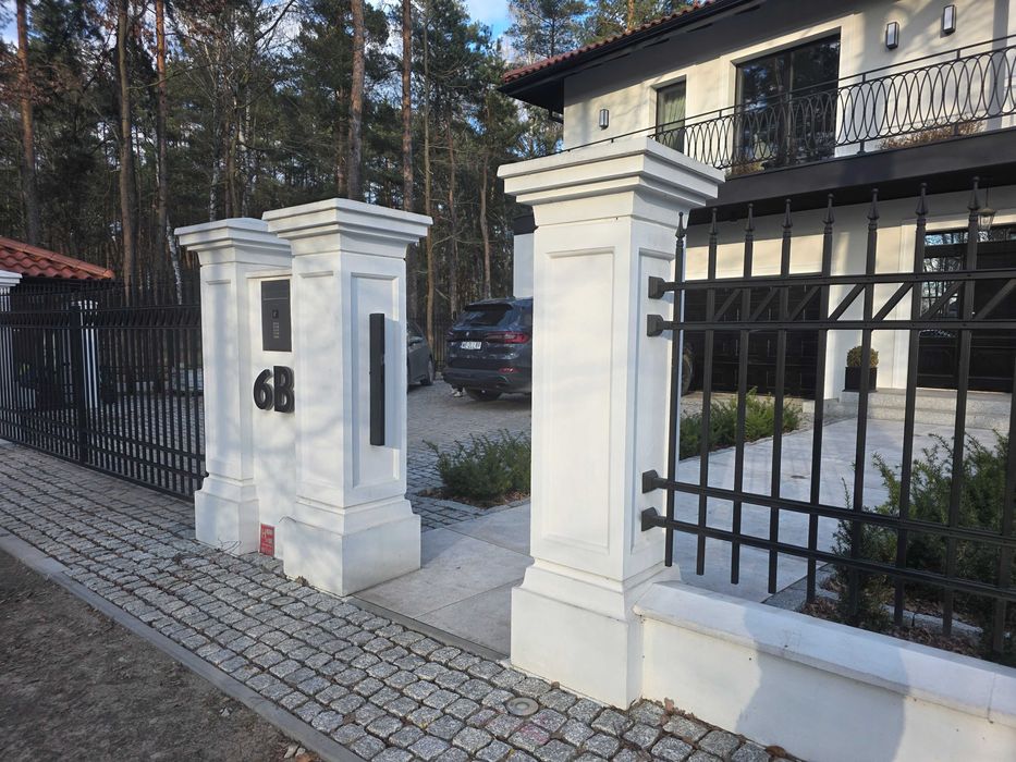 Murki Stylowe,Ogrodzenia Betonowe,Słupki Dworkowe,Słup Boniowany