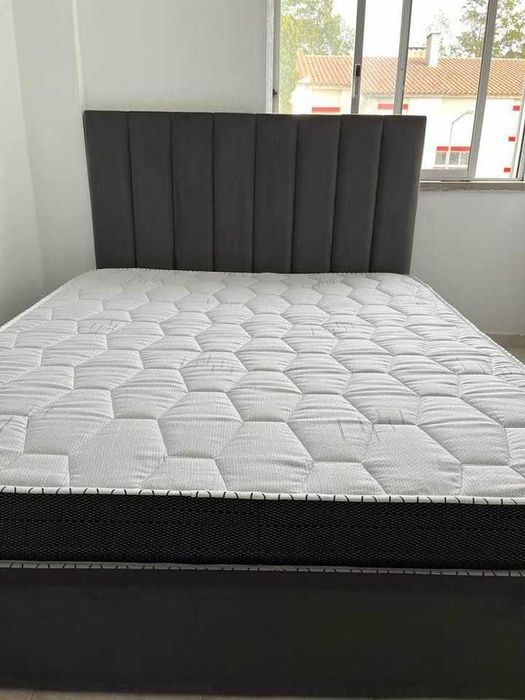 Camas De Casal Estofadas ALTA GAMA - MODELO GOMOS - Top de Gama 190x140m Estrado Incluído!!