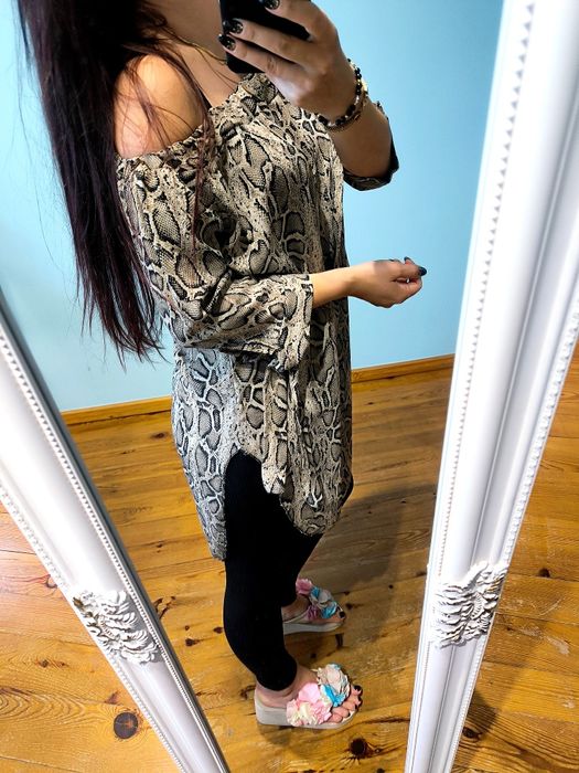 Tunika z Motywem Zwierzęcym