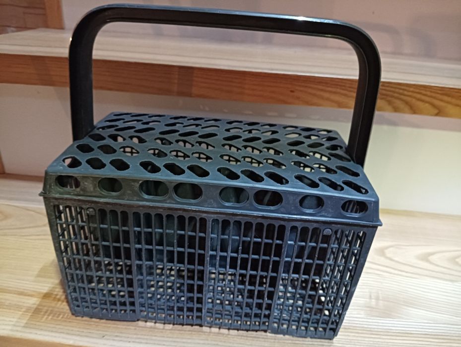 Witam. Mam na sprzedaż używane koszyk od zmywarki IKEA