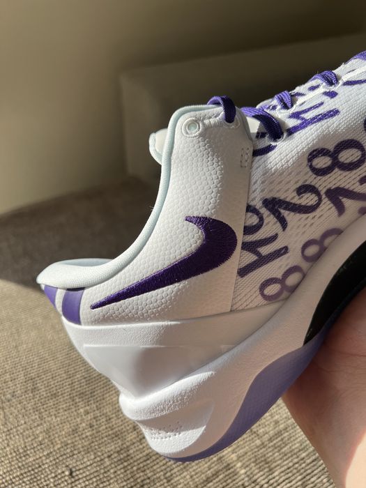 Kobe 8 Protro white/purple