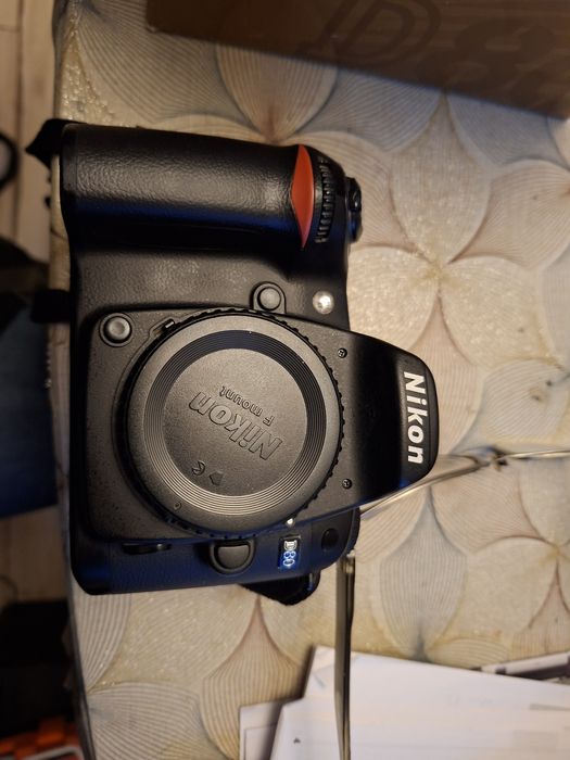 Aparat fotograficzny nikona d80
