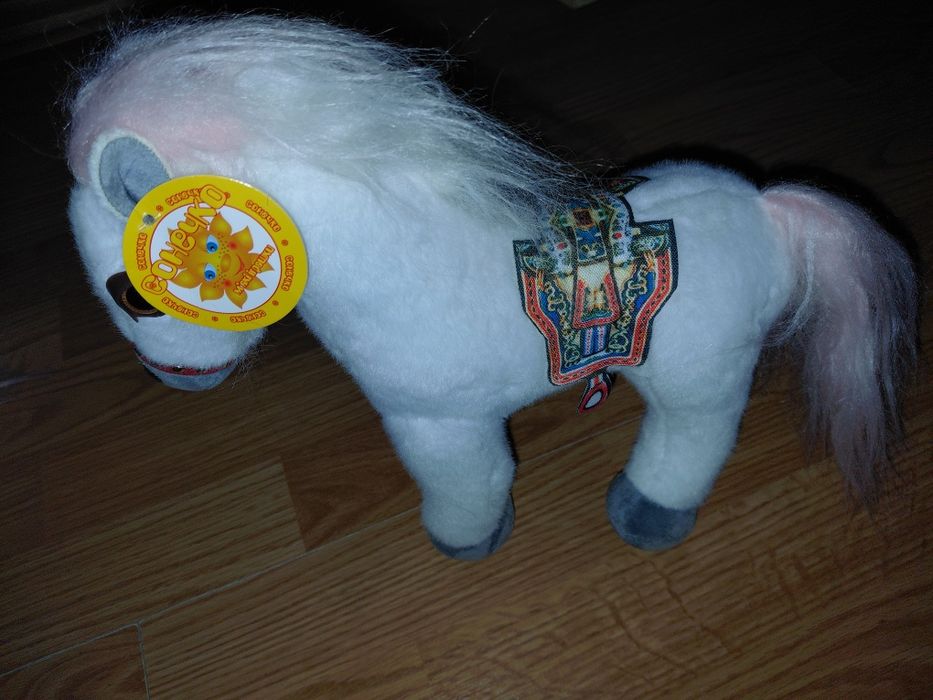 Новий символ року, конячка, кінь