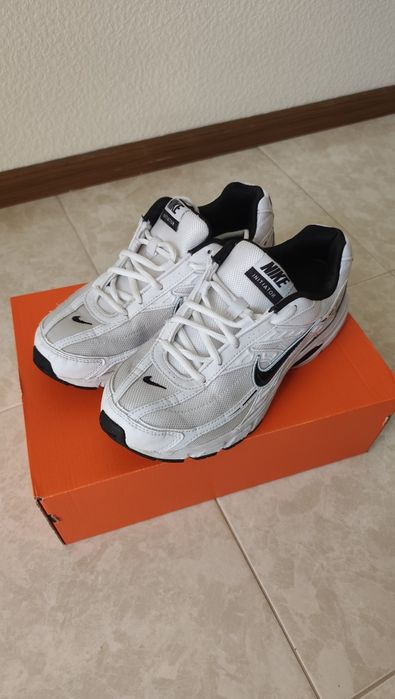 Кросівки Nike 42 р 26.5см