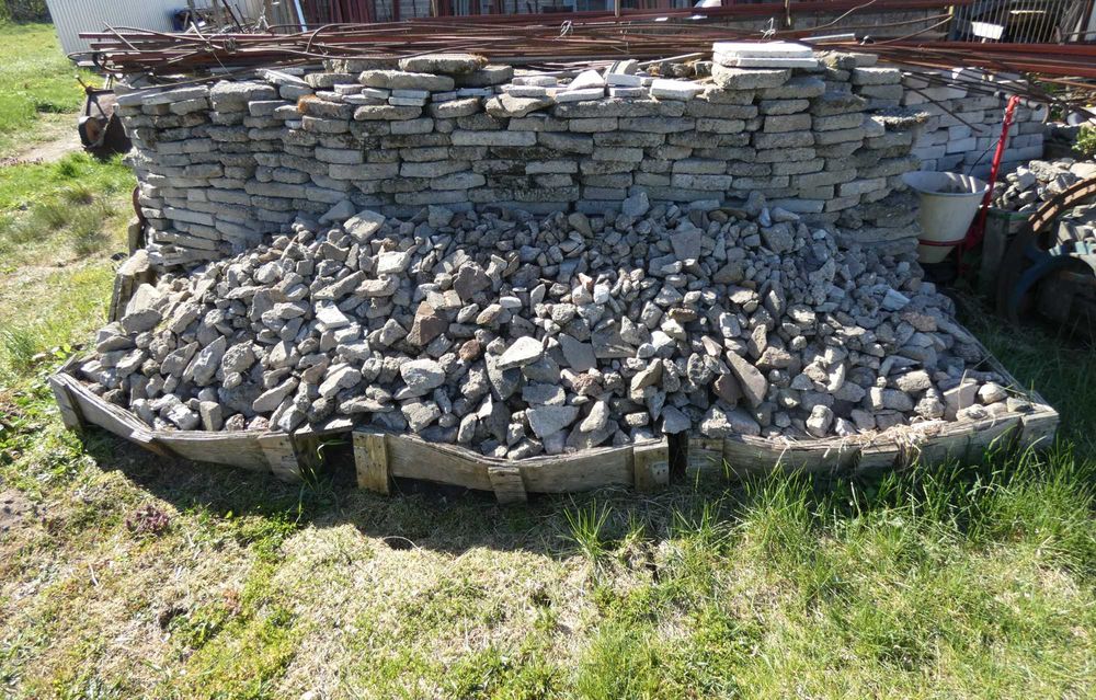 gruz  betonowy  za  darmo