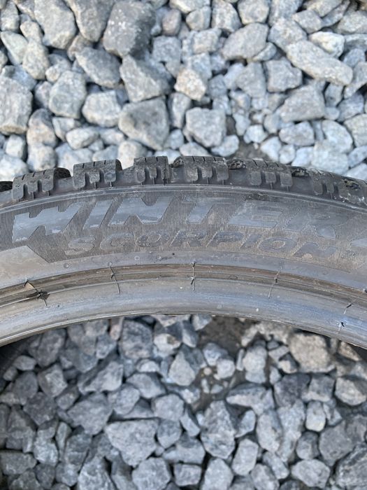 Пара зимових шин Pirelli 315/30 R22 winter2 scorpion 002211