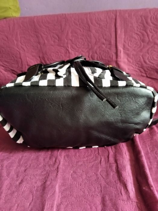 Plecak damski czarno-biały nowy