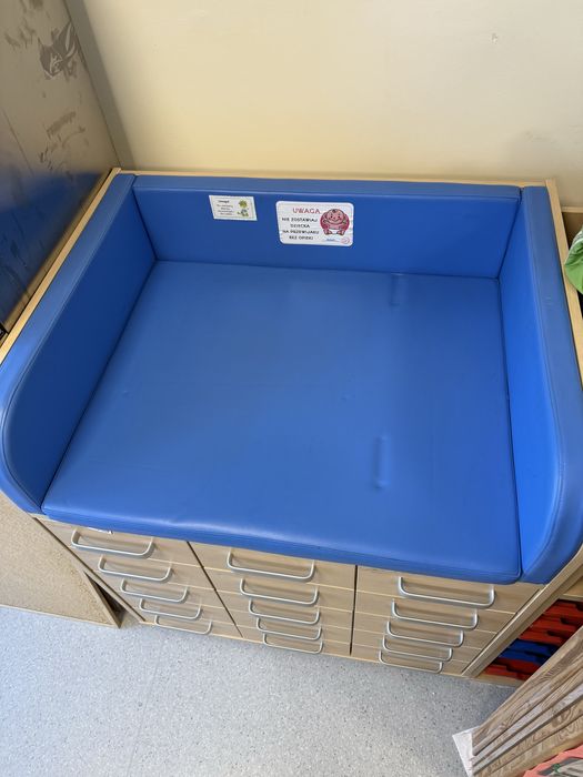 Przewijak z szufladami