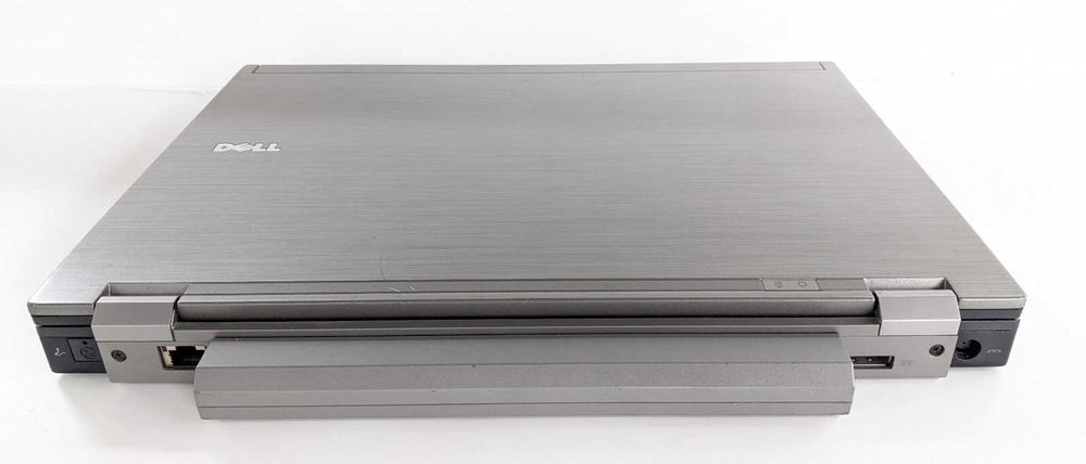 Ноутбук Dell Latitude E6410 14.1" (1440x900) / Intel Core i5-520M (2.4 ГГц) / RAM 4 ГБ / HDD 500 ГБ / NVIDIA NVS 3100M, 512 МБ