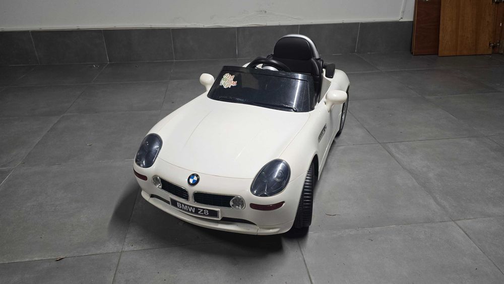 BMW Z8 Elétrico para criança