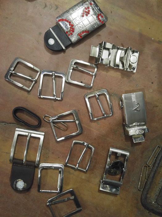 Пряжка ремня новая