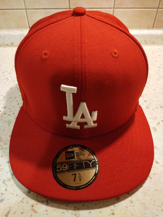Oryginalna czapka z daszkiem full cap czerwona 7 5/8 LA NEW ERA NOWA