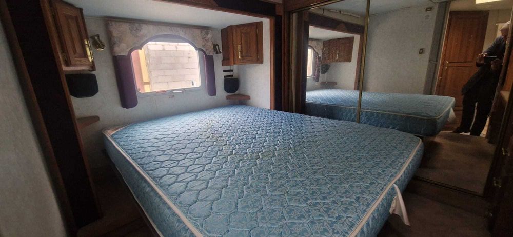 Kamper camper przyczepa naczepa na samochód Savannah savana 45m2