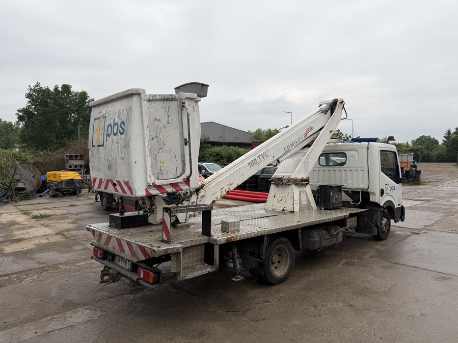 Podnośnik koszowy Nissan Cabstar 16m