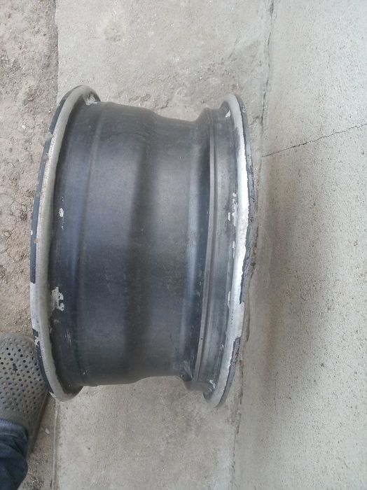 легкосплавный диск r15