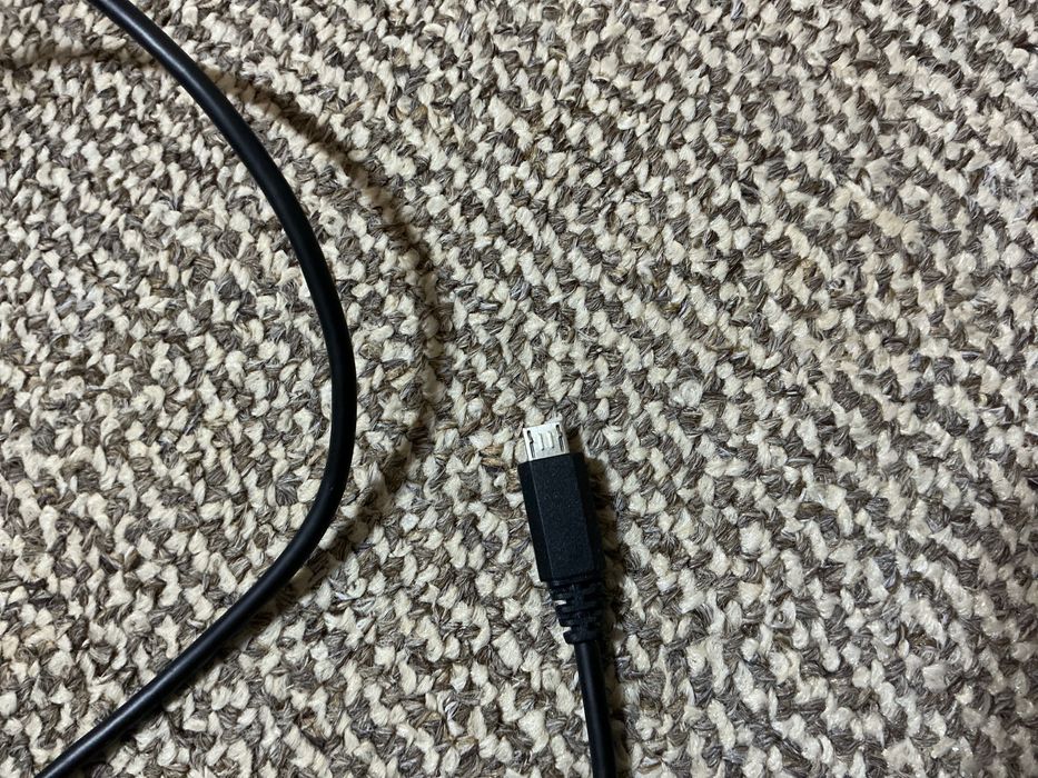 Продам кабель Lightning to micro usb