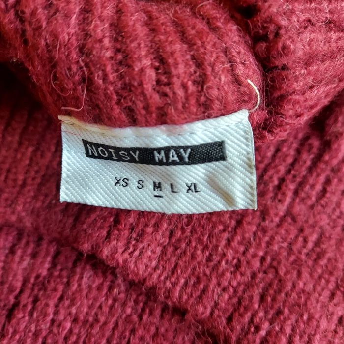 damski purpurowy sweter Noisy May