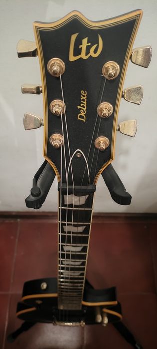 ESP LTD EC-1000 + case ESP eclipse