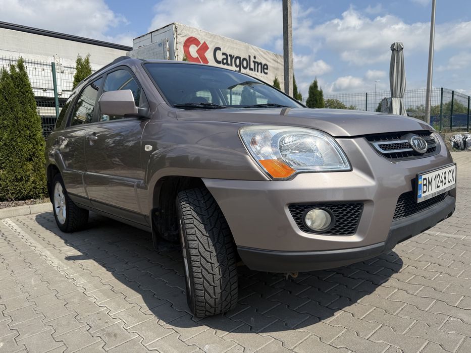 Kia Sportage 2.0 бензин, 4WD, механіка, 2009 — з чеками СТО, свіжа ходова