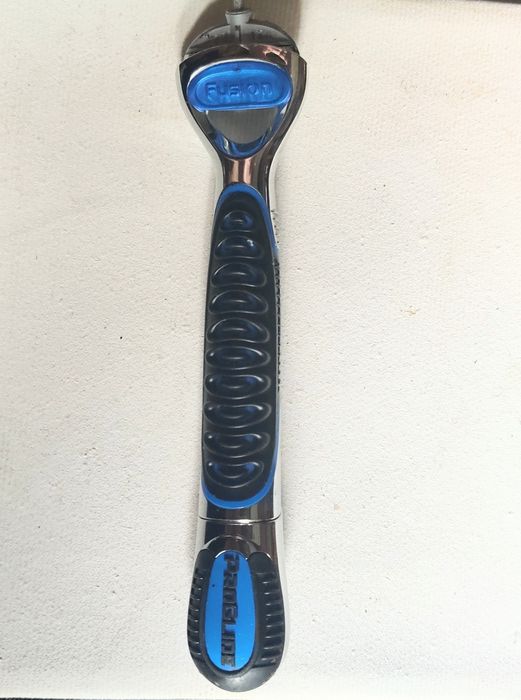 Станок для гоління Gillette