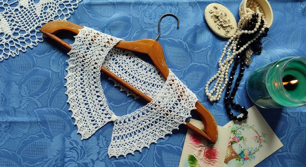 Kołnierzyk szydełkowy