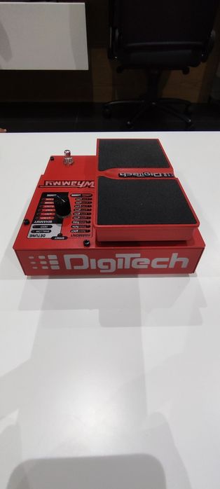 Pedal Digitech wahmmy