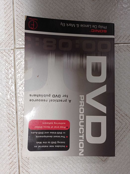 [VENDIDO CONJUNTO OU SEPARADO] Livros Multimédia (Flash, Java, DVD)64283896645379124